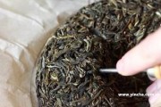 昆明壓餅茶的地方：全城最優(yōu)選，品嘗正宗口感與體驗(yàn)獨(dú)特的制茶工藝