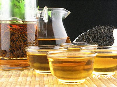 普洱茶古茶樹(shù)產(chǎn)量一般多少，價(jià)格怎樣？