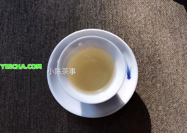 探索普洱茶餅的存方法：衣柜是否為理想選擇？為什么？