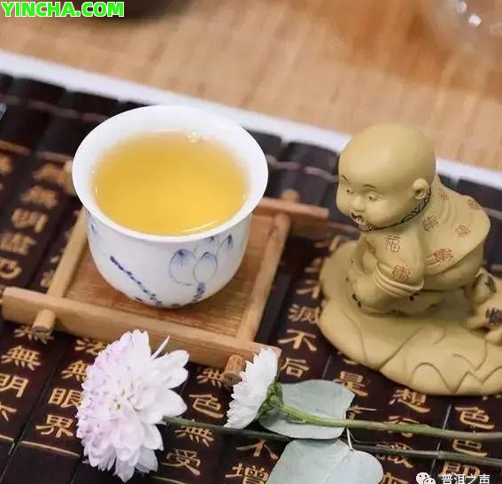 普洱茶與什么搭配更美味？探索搭配方案，讓普洱茶味道更上一層樓！