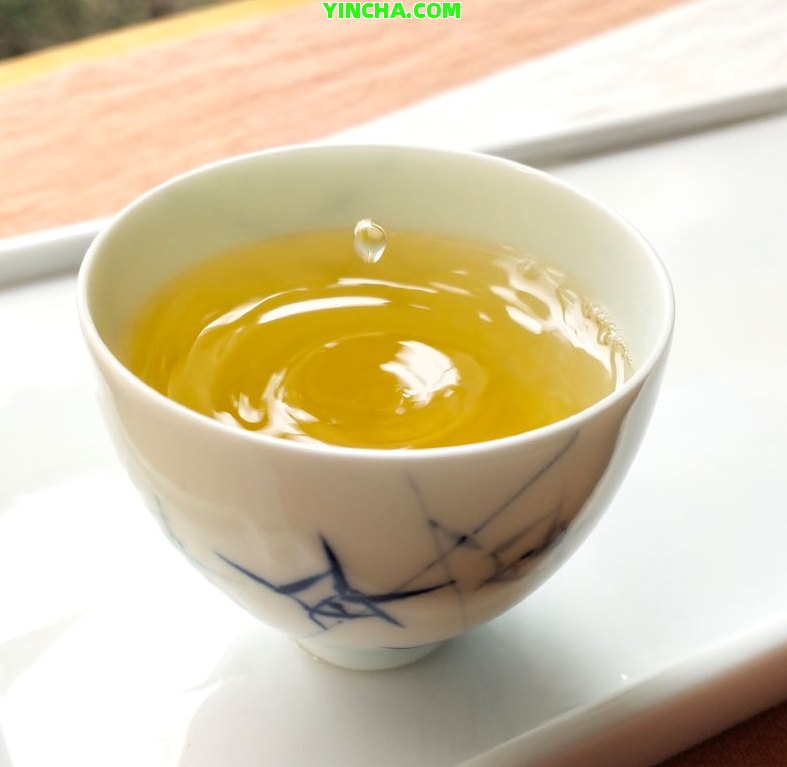 昆明壓茶餅制造商：云南特色普洱茶餅加工廠家，優(yōu)質(zhì)茶餅供應(yīng)商